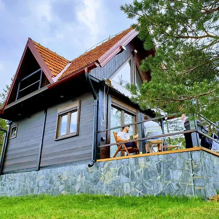 Previja Chalet